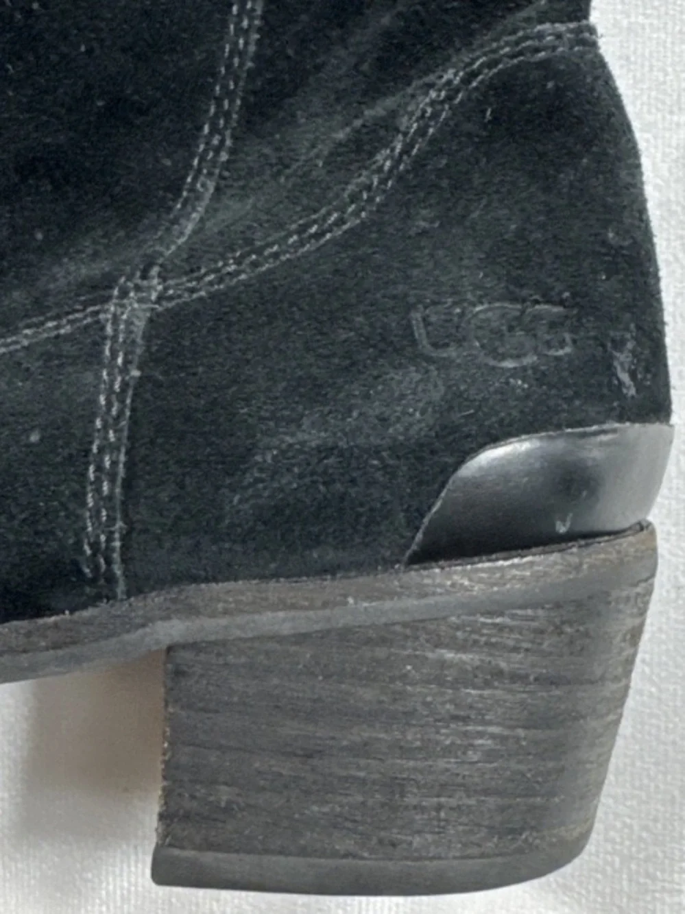 UGG Briar Boot Lodge Black Oiled Suede Leather Shearling Lined Women's size 12
